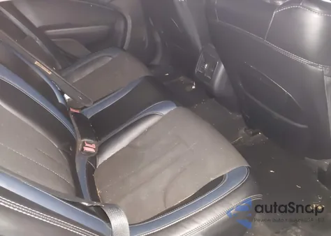 2015 Chrysler 200 S z USA, uszkodzony, nr VIN 1C3CCCBG2FN713465